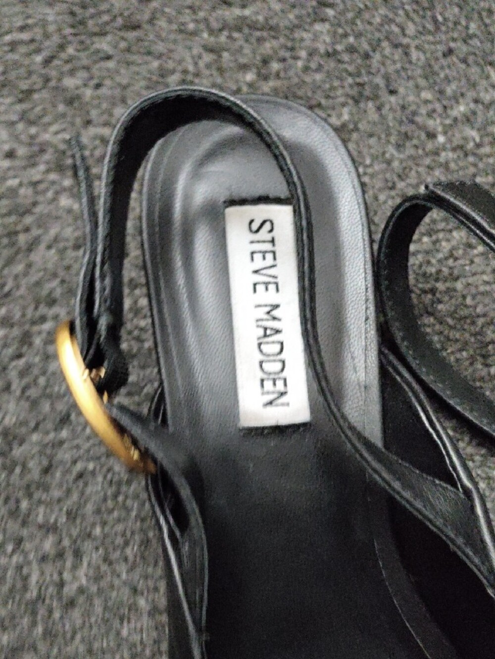 Steve Madden "Darvy" Black Slingback Flats with Gold Buckle - Picture 3 of 11